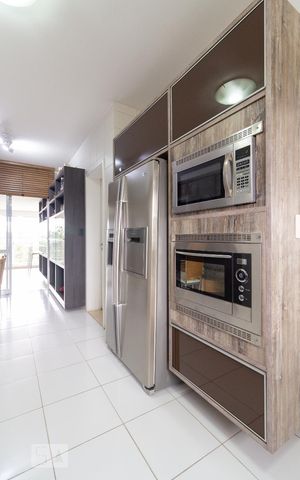 Apartamento à venda com 266m², 4 quartos e 4 vagasCozinha