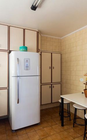 Apartamento à venda com 128m², 3 quartos e 2 vagasCozinha