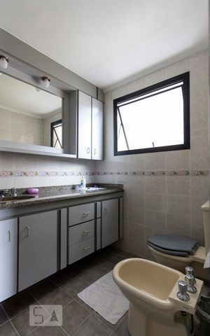 Apartamento à venda com 128m², 3 quartos e 2 vagasSuíte - Quarto 3