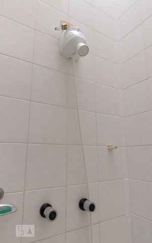 Casa de condomínio à venda com 430m², 4 quartos e 4 vagasBanheiro Suíte 1