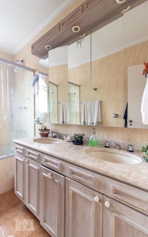 Casa de condomínio à venda com 430m², 4 quartos e 4 vagasBanheiro Suíte 2
