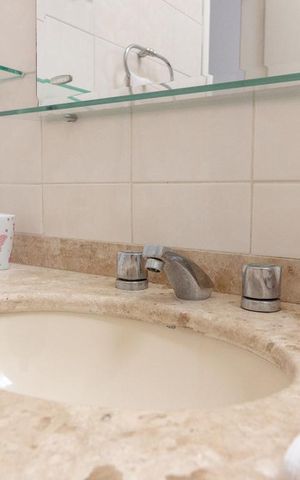 Casa de condomínio à venda com 430m², 4 quartos e 4 vagasBanheiro Suíte 1
