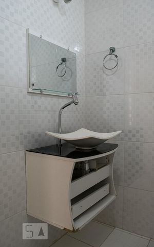 Apartamento para alugar com 62m², 2 quartos e 1 vaga Apartamento para alugar com 62m², 2 quartos e 1 vagaBANHEIRO