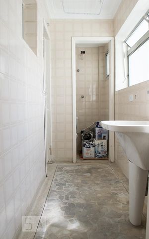 Apartamento para alugar com 62m², 2 quartos e 1 vaga Apartamento para alugar com 62m², 2 quartos e 1 vagaÁREA DE SERVIÇO
