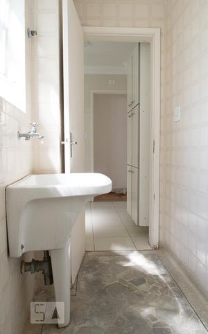 Apartamento para alugar com 62m², 2 quartos e 1 vaga Apartamento para alugar com 62m², 2 quartos e 1 vagaÁREA DE SERVIÇO