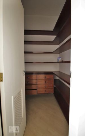 Apartamento à venda com 350m², 6 quartos e 5 vagasSala