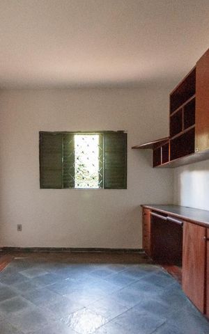 Casa à venda com 204m², 3 quartos e 3 vagas Casa à venda com 204m², 3 quartos e 3 vagasQuarto 3