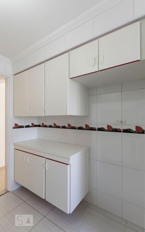 Apartamento à venda com 62m², 2 quartos e 1 vagaCozinha (Armários)