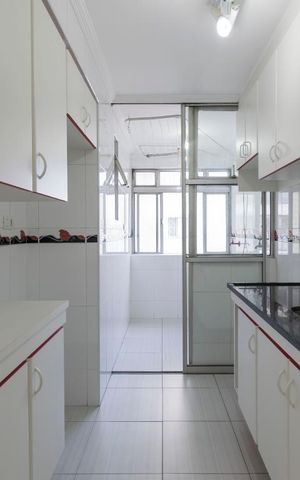 Apartamento à venda com 62m², 2 quartos e 1 vagaCozinha