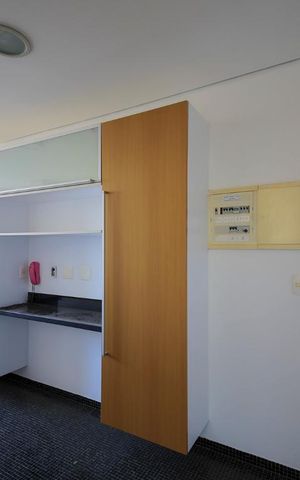 Apartamento à venda com 215m², 3 quartos e 4 vagas Apartamento à venda com 215m², 3 quartos e 4 vagasCozinha