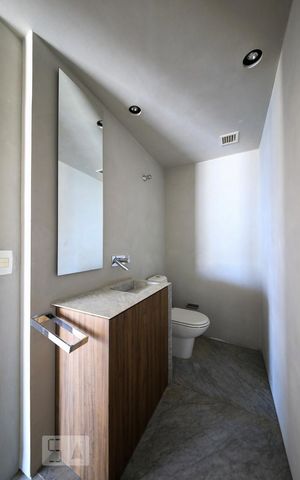 Apartamento à venda com 215m², 3 quartos e 4 vagas Apartamento à venda com 215m², 3 quartos e 4 vagasLavabo
