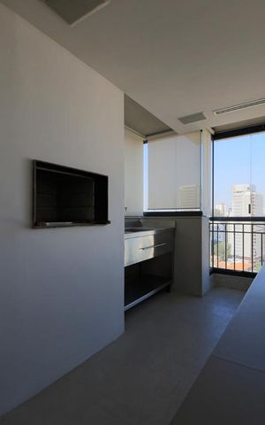 Apartamento à venda com 215m², 3 quartos e 4 vagas Apartamento à venda com 215m², 3 quartos e 4 vagasÁrea Gourmet