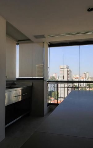 Apartamento à venda com 215m², 3 quartos e 4 vagas Apartamento à venda com 215m², 3 quartos e 4 vagasÁrea Gourmet