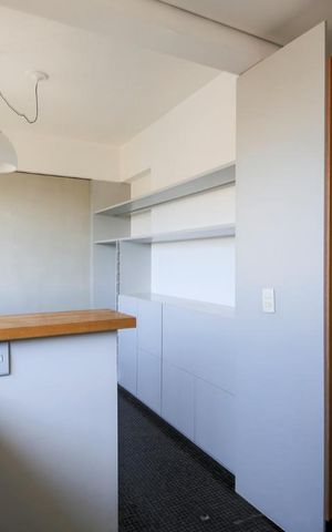Apartamento à venda com 215m², 3 quartos e 4 vagas Apartamento à venda com 215m², 3 quartos e 4 vagasCozinha