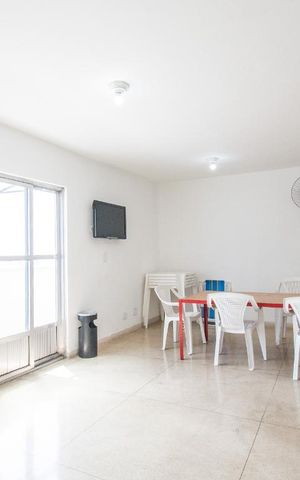 Apartamento à venda com 32m², 1 quarto e sem vagaÁrea Externa - Salão de Festas