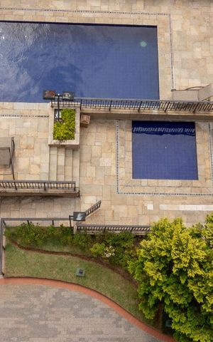 Apartamento à venda com 290m², 3 quartos e 3 vagasPiscina