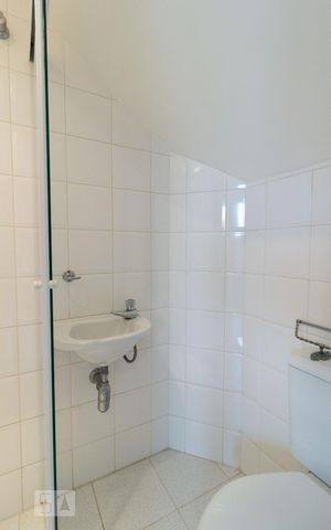 Apartamento à venda com 290m², 3 quartos e 3 vagasBanheiro de Serviço