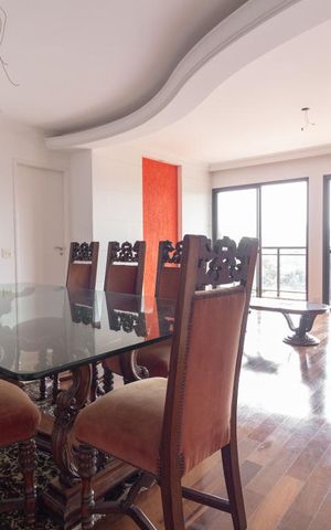 Apartamento à venda com 290m², 3 quartos e 3 vagasSala