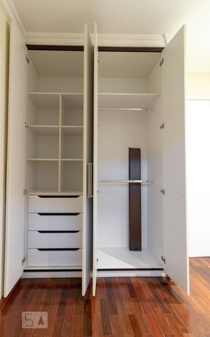 Apartamento à venda com 290m², 3 quartos e 3 vagasSuíte 2