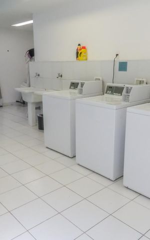 Apartamento à venda com 70m², 1 quarto e 2 vagas Apartamento à venda com 70m², 1 quarto e 2 vagasLavanderia