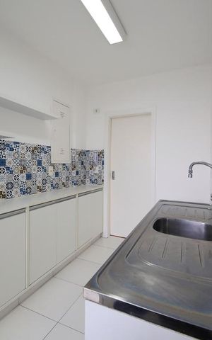 Apartamento à venda com 180m², 3 quartos e 3 vagas Apartamento à venda com 180m², 3 quartos e 3 vagasCozinha