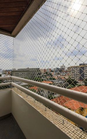 Apartamento à venda com 180m², 3 quartos e 3 vagas Apartamento à venda com 180m², 3 quartos e 3 vagasVaranda da Suite