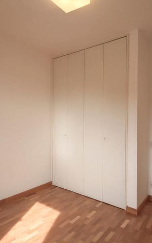 Apartamento à venda com 180m², 3 quartos e 3 vagas Apartamento à venda com 180m², 3 quartos e 3 vagasArmário Quarto 2