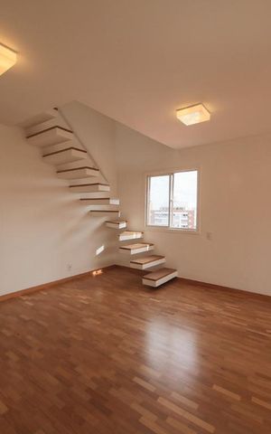 Apartamento à venda com 180m², 3 quartos e 3 vagas Apartamento à venda com 180m², 3 quartos e 3 vagasSala