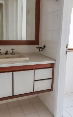 Apartamento à venda com 95m², 3 quartos e 1 vaga Apartamento à venda com 95m², 3 quartos e 1 vagaBanheiro 1