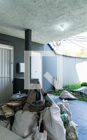 Casa para alugar com 168m², 3 quartos e 2 vagas Casa para alugar com 168m², 3 quartos e 2 vagasGaragem