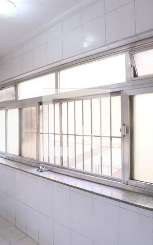 Apartamento à venda com 100m², 4 quartos e 1 vaga Apartamento à venda com 100m², 4 quartos e 1 vagaLavanderia