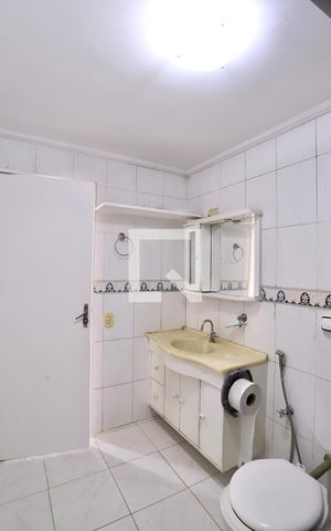 Apartamento à venda com 100m², 4 quartos e 1 vaga Apartamento à venda com 100m², 4 quartos e 1 vagaBanheiro