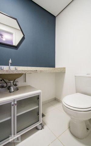 Apartamento para alugar com 36m², 1 quarto e sem vagaBanheiro