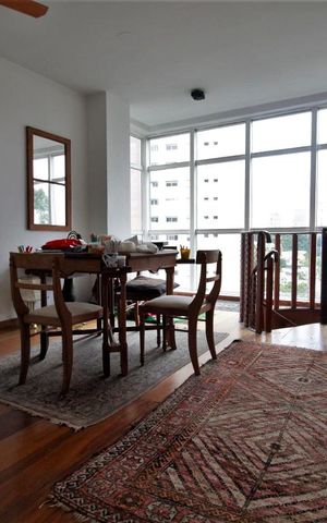 Apartamento à venda com 300m², 3 quartos e 3 vagasSala