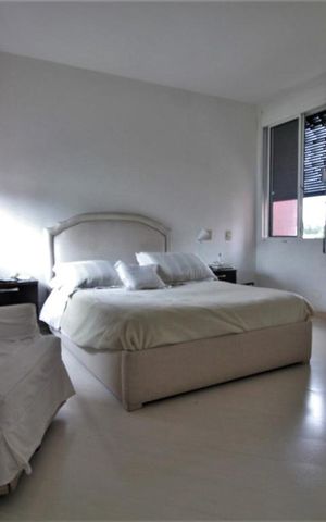 Apartamento à venda com 300m², 3 quartos e 3 vagasSuíte 1