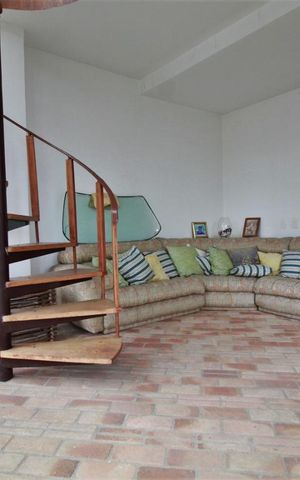 Apartamento à venda com 300m², 3 quartos e 3 vagasSala 