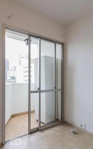 Apartamento à venda com 47m², 2 quartos e 1 vagaVaranda