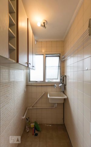 Apartamento à venda com 47m², 2 quartos e 1 vagaÁrea de serviço