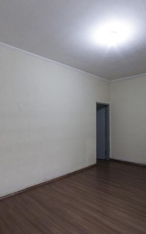 Casa à venda com 194m², 3 quartos e 1 vaga Casa à venda com 194m², 3 quartos e 1 vagaSala
