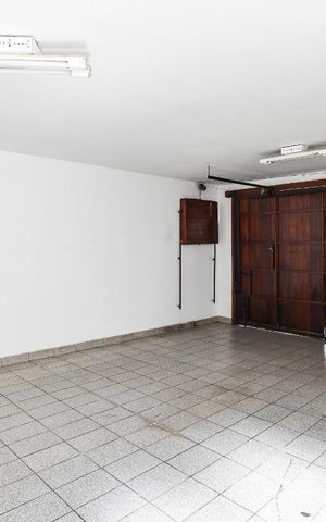 Casa para alugar com 163m², 3 quartos e 3 vagas Casa para alugar com 163m², 3 quartos e 3 vagasGaragem