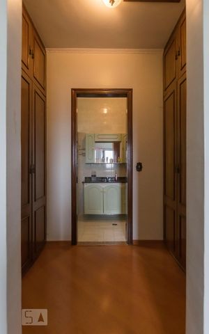 Casa à venda com 450m², 4 quartos e 8 vagas2o. Andar - Suite 2