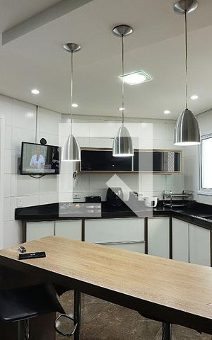 Apartamento à venda com 112m², 2 quartos e 2 vagasCozinha