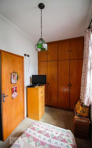 Casa à venda com 172m², 4 quartos e 1 vaga Casa à venda com 172m², 4 quartos e 1 vagaQuarto 3
