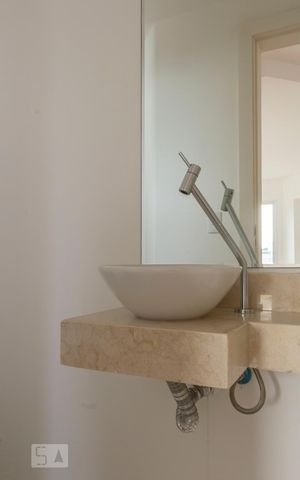 Apartamento à venda com 205m², 4 quartos e 6 vagasLavabo