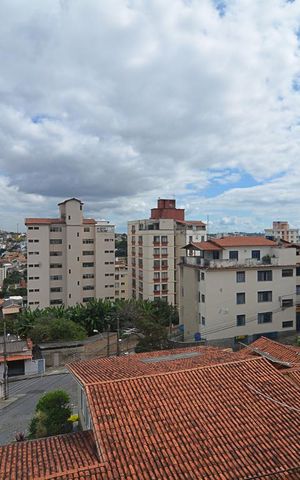 Apartamento à venda com 70m², 2 quartos e 1 vagaVista
