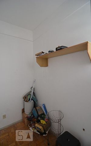 Apartamento à venda com 70m², 2 quartos e 1 vagaQuarto Serviço