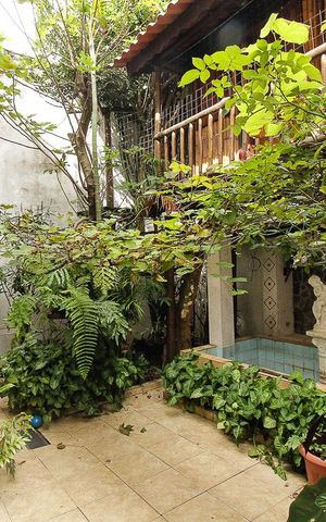 Casa à venda com 304m², 3 quartos e 3 vagas Casa à venda com 304m², 3 quartos e 3 vagaschurrasqueira