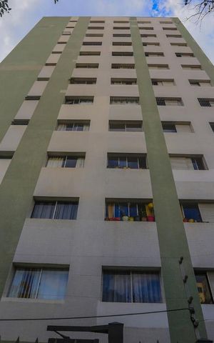 Apartamento para alugar com 76m², 2 quartos e 1 vaga Apartamento para alugar com 76m², 2 quartos e 1 vagaFachada