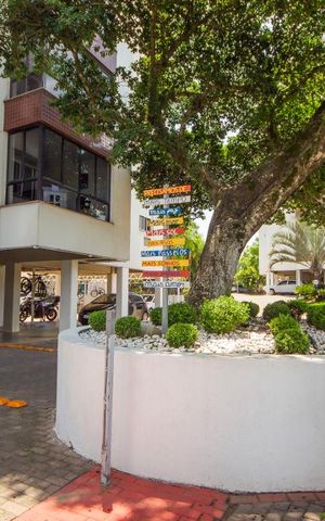 Apartamento à venda com 84m², 3 quartos e 1 vaga Apartamento à venda com 84m², 3 quartos e 1 vagaHall de Entrada