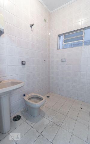 Casa à venda com 500m², 3 quartos e sem vagaBanheiro